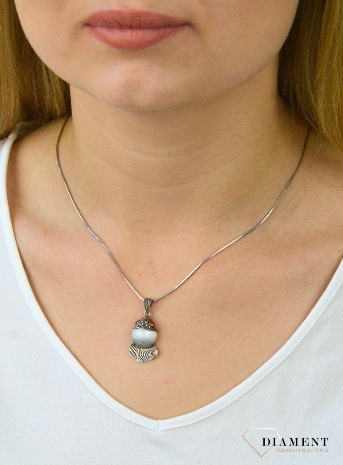 Srebrny łańcuszek lineczka 1mm DIA-LAN-5858-925 1mm. Srebrny łańcuszek lineczka. srebrny łańcuszek ozdobny splot. Srebrny łańcuszek damski. Łańcuszek idealny na prezent (2).jpg